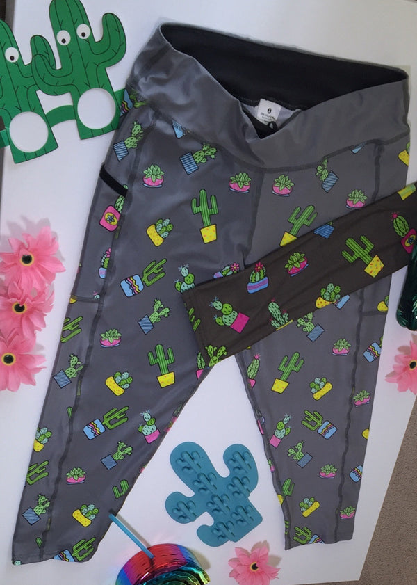 Lularoe christmas hot sale cactus leggings