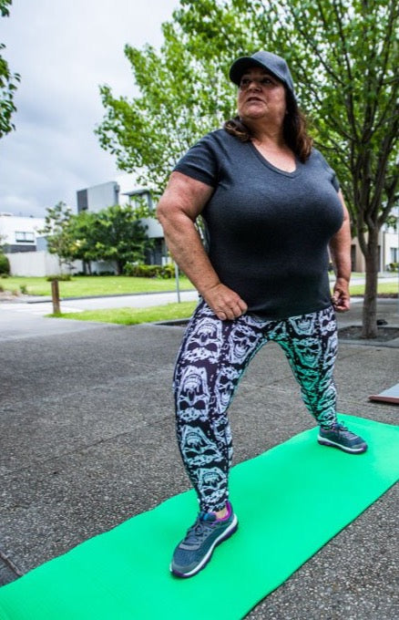 White Skulls Leggings